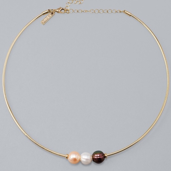 WHBM Freshwater Pearl Floating Necklace - Picture 3 of 7